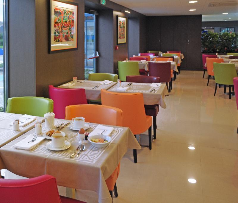 Roi Soleil Prestige Strasbourg 호텔 쉴티그하임 외부 사진